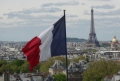 Um passeio pela torre Eiffel, Arco do Triunfo e a vida parisiense (VÍDEO)